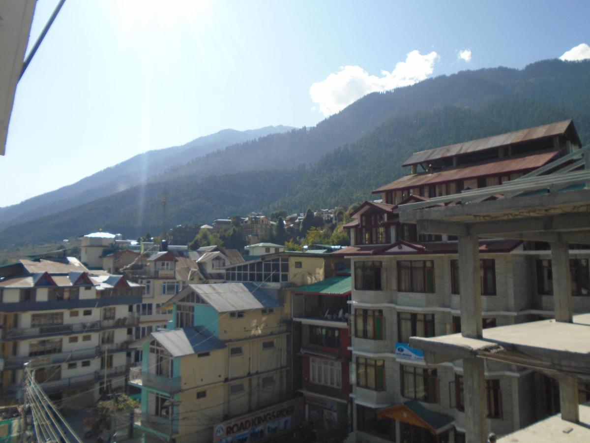 Hotel Magnolia Mallroad Manali Exterior foto